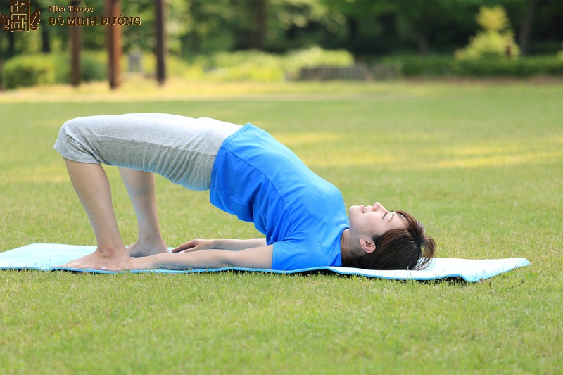 Bài tập yoga tư thế giãn cơ