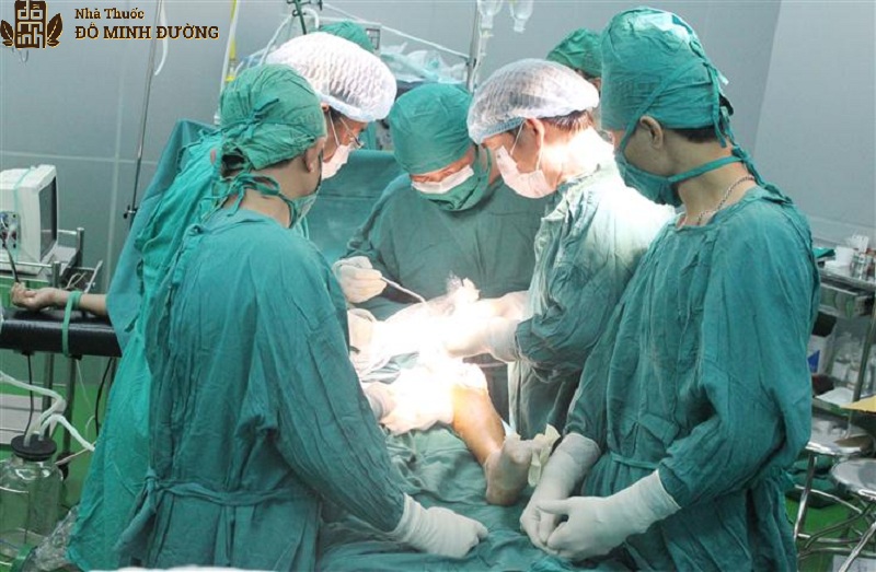 Chi phí phẫu thuật khớp gối nhân tạo khoảng 50 triệu VNĐ