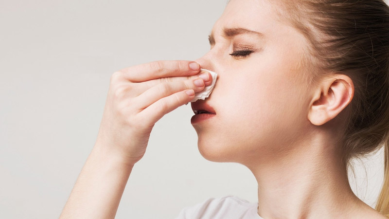 Polyp xoang hàm dễ làm kích thích niêm mạc tiết dịch mũi