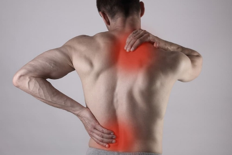 Hỗ trợ đẩy lùi cơn đau lưng, đau xương khớp