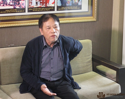 Bác Hà - Vị thầy giáo lão làng đặt trọn niềm tin vào nhà thuốc Đỗ Minh Đường